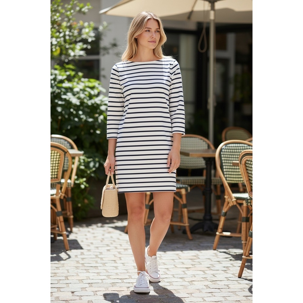 Uniqlo Striped T-Shirt Dress Size Medium White Navy Cotton Boat Neck 3/4 Sleeve